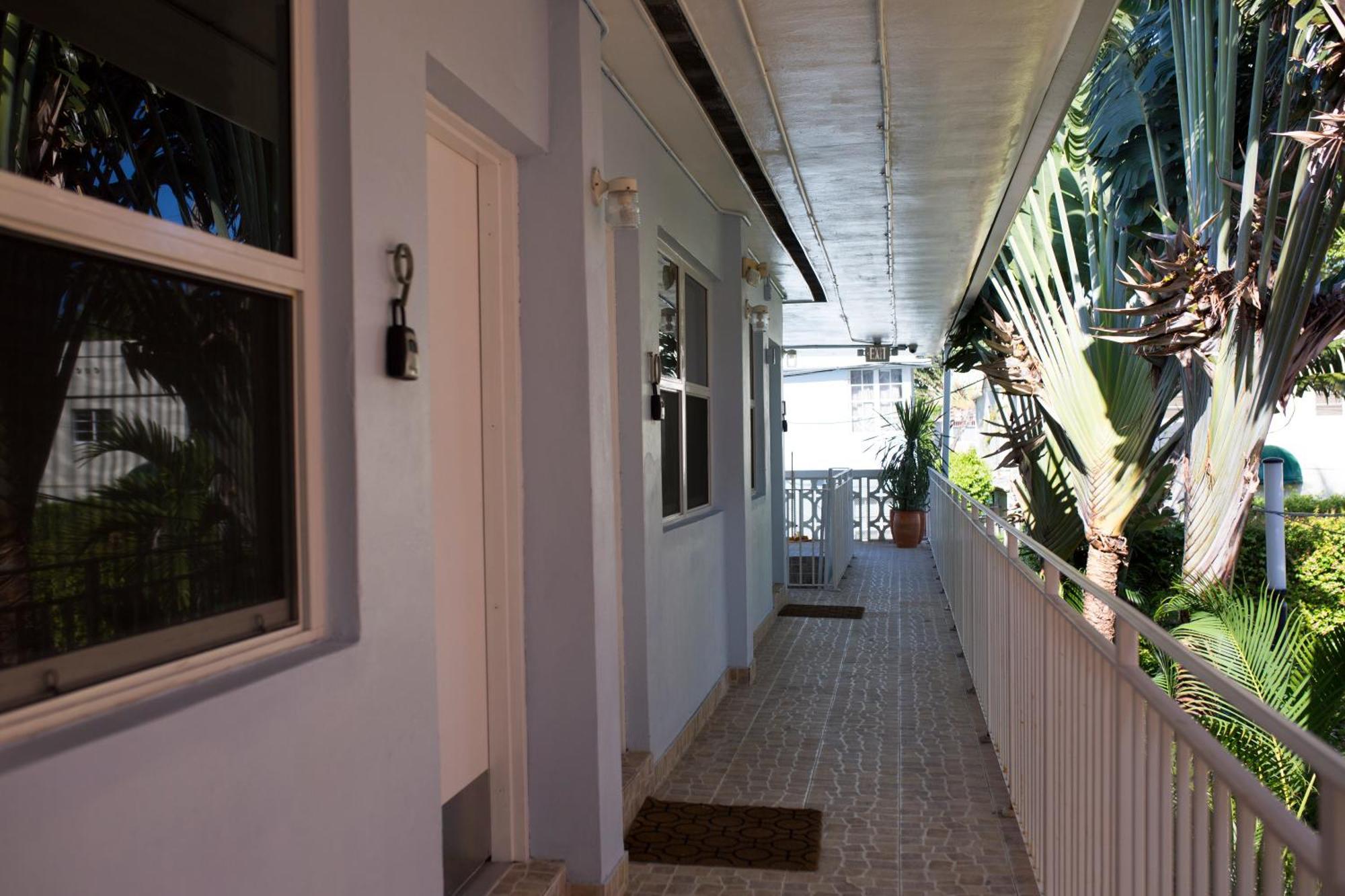 Aparthotel 751 Meridian House Miami Beach Exterior foto